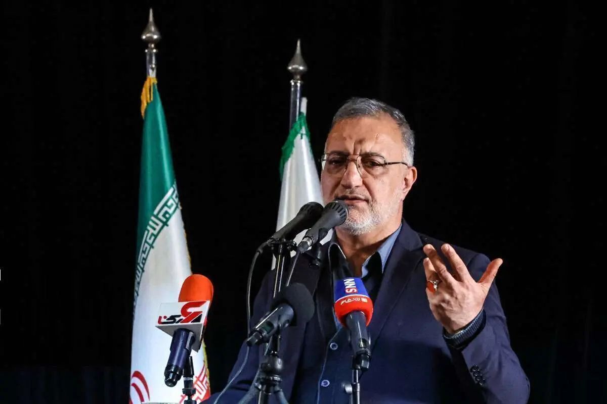 زاکانی: احداث ورزشگاه بیست تا سی هزار نفری در تهران در دستور کار قرار دارد