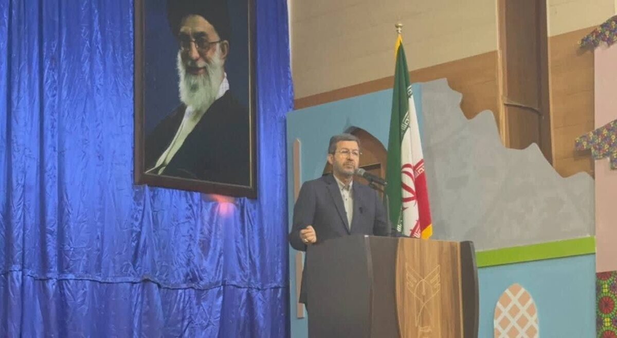 استاندار اصفهان: وحدت کلمه، کلید اقتدار و توسعه پایدار شهرستان نطنز است