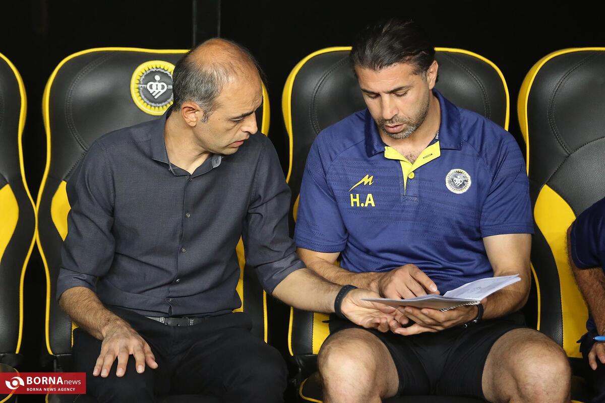 عقیلی: گل پرسپولیس روی یک اتفاق بود / از عملکرد بازیکنان سپاهان راضی‌ام