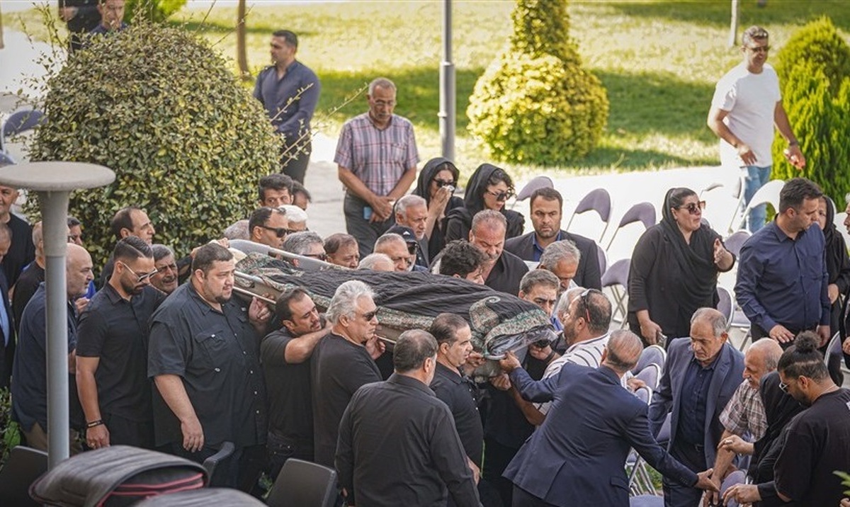 مراسم تشییع پیکر پهلوان سوخته سرایی برگزار شد