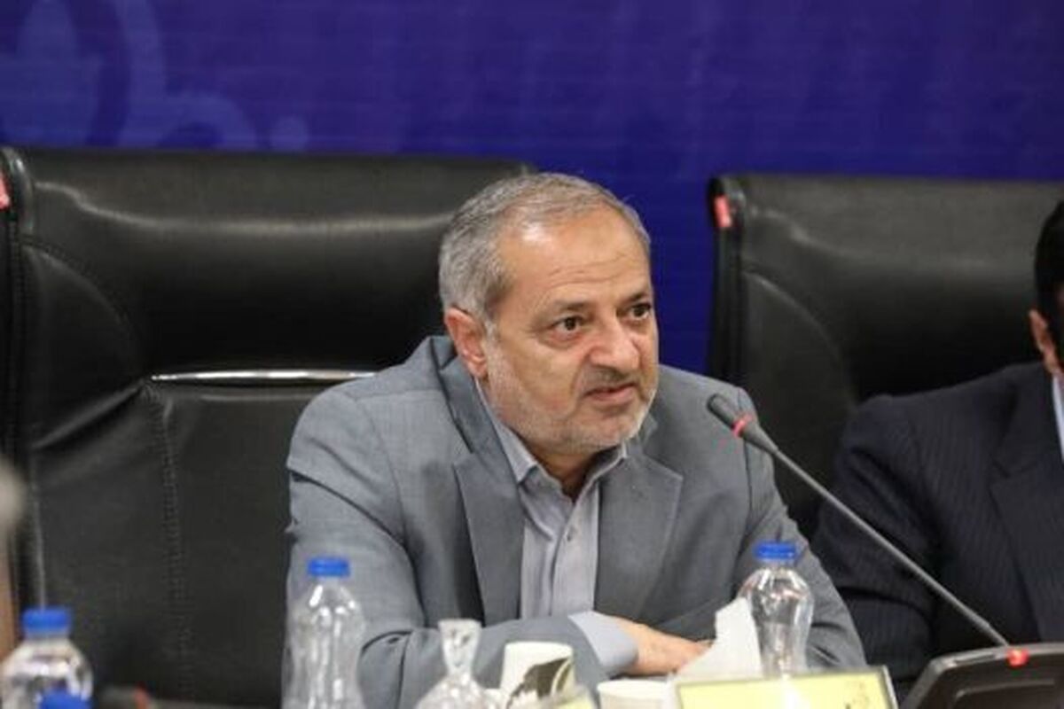 رتبه بندی ۳۰۰ هزار معلم فاقد رتبه/ بازبینی کتاب‌های درسی پایه اول ابتدایی آغاز شد