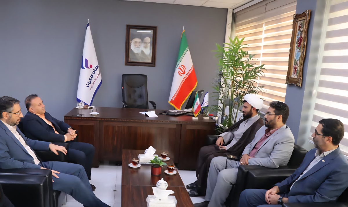 بازدید سرزده و میدانی دبیر ستاد امر به معروف و نهی از منکر استان لرستان از مدیریت شعب بانک رفاه کارگران