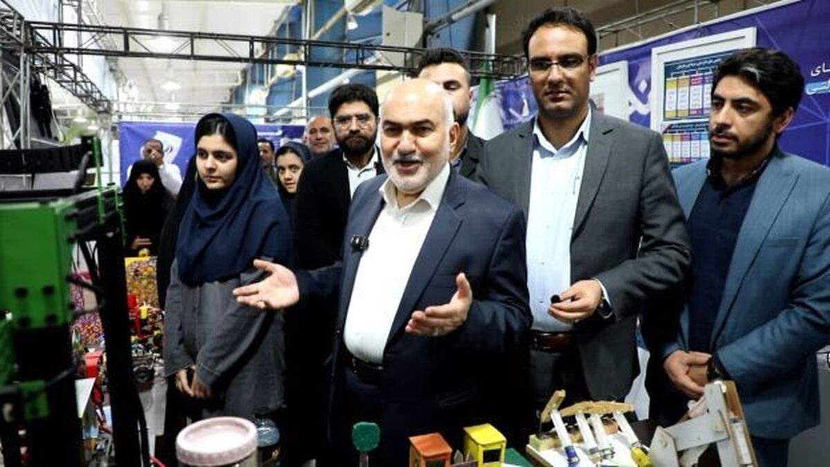 استاندار خوزستان: ابتکار و خلاقیت دانش‌آموزان استان مایه مباهات و افتخار است