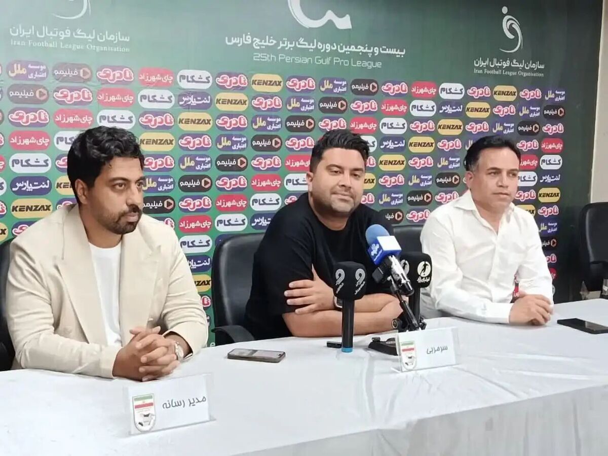 سرمربی چادرملو: با اشتباهات فردی امروز تنبیه شدیم و بازی را مساوی کردیم