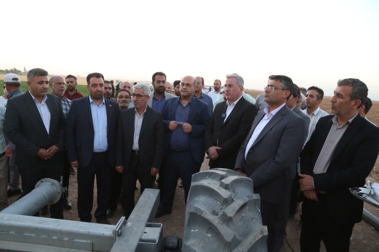 سامانه نوین آبیاری در روستای کوند بویین زهرا افتتاح شد