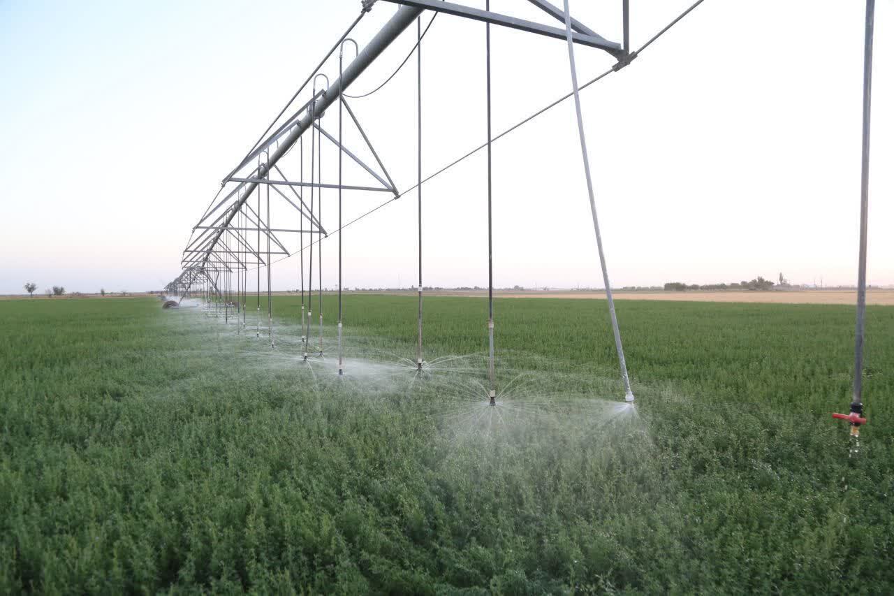 سامانه نوین آبیاری در روستای کوند بویین زهرا افتتاح شد