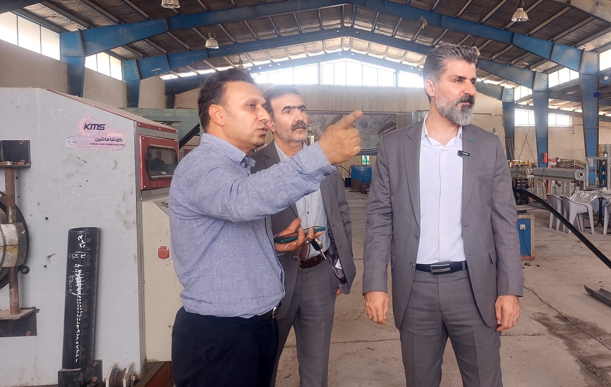 حمایت بانک توسعه تعاون از تولید لوله‌های پلی‌اتیلن قطراب گچساران