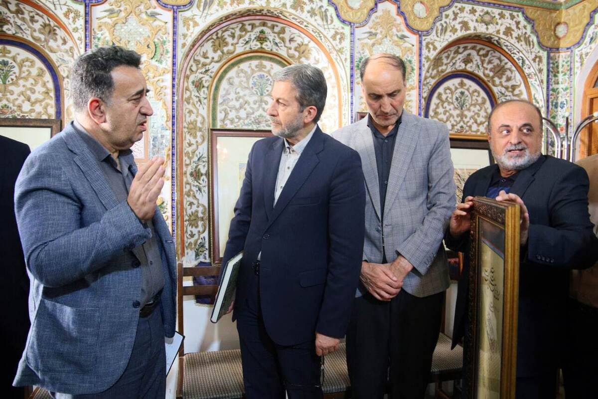 بازدید استاندار اصفهان از آشیانه هنر خوشنویسی اصفهان