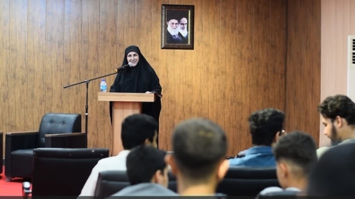 کارگاه"خبرنویسی بین‌المللی" در اهواز برگزار شد