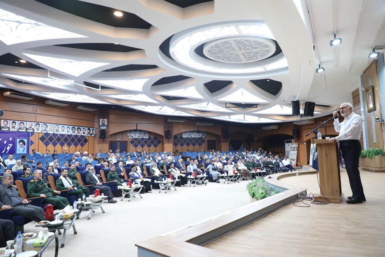 استاندار: تقویت هویت خوزستانی و وفاق کلید توسعه پایدار استان است / هرگونه انتقال آب از خوزستان غیرقابل قبول است