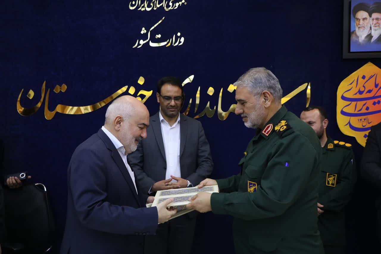 فرمانده سپاه خوزستان: آماده هر گونه کمک برای حذف مدارس کپری و سنگی هستیم