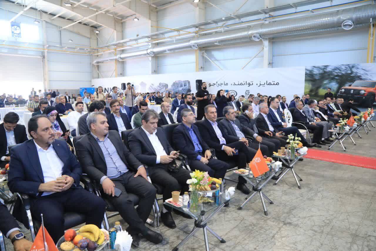 رونمایی از خط تولید خودرو تانک ۳۰۰ در قزوین