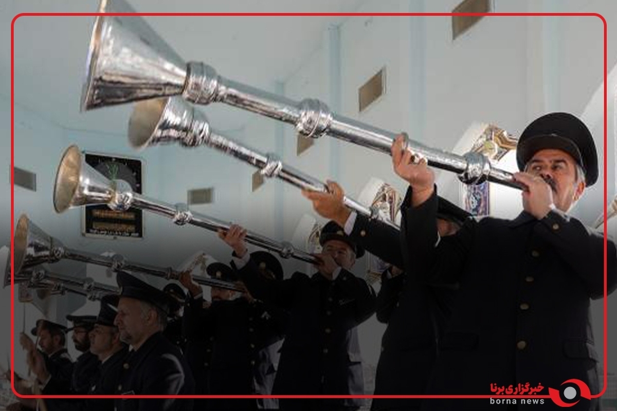 نقاره‌نوازی در حرم مطهر رضوی پس از ۶۳ روز عزاداری