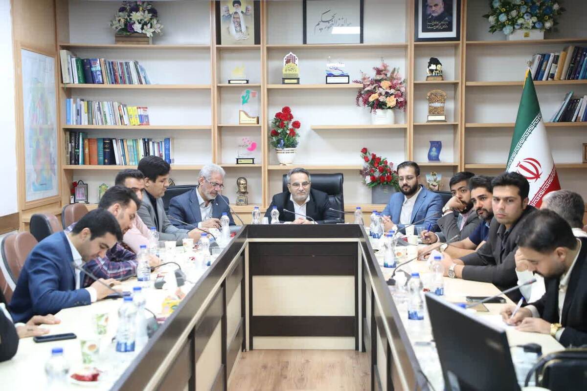 معاون استاندار: جوانان خوزستانی سفیران تعامل بین دولت و مردم هستند / تبدیل شورای عالی جوانان به نهاد مشورتی رسمی در تصمیم‌گیری‌های استانی