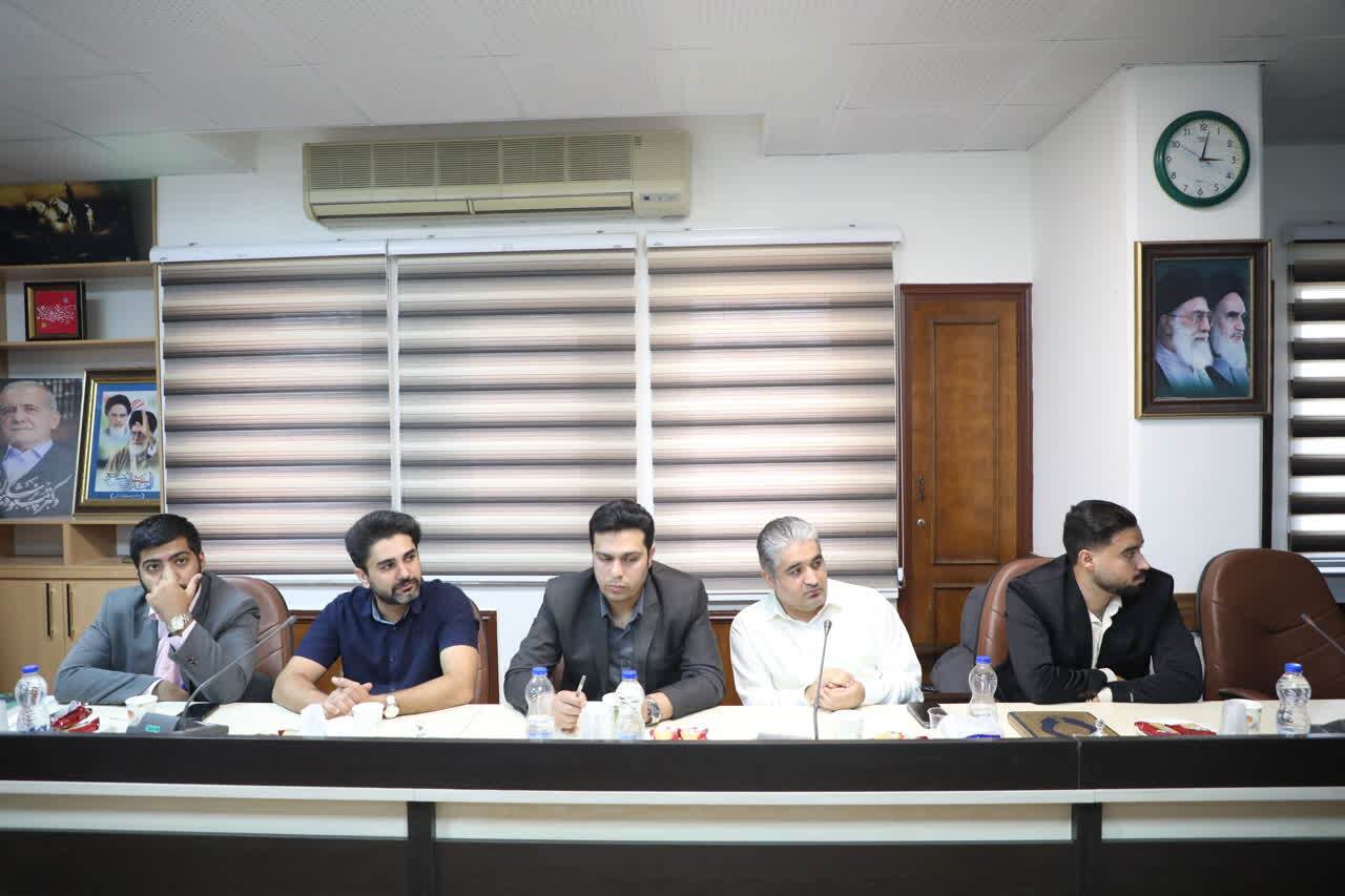 معاون استاندار: جوانان خوزستانی سفیران تعامل بین دولت و مردم هستند / تبدیل شورای عالی جوانان به نهاد مشورتی رسمی در تصمیم‌گیری‌های استانی