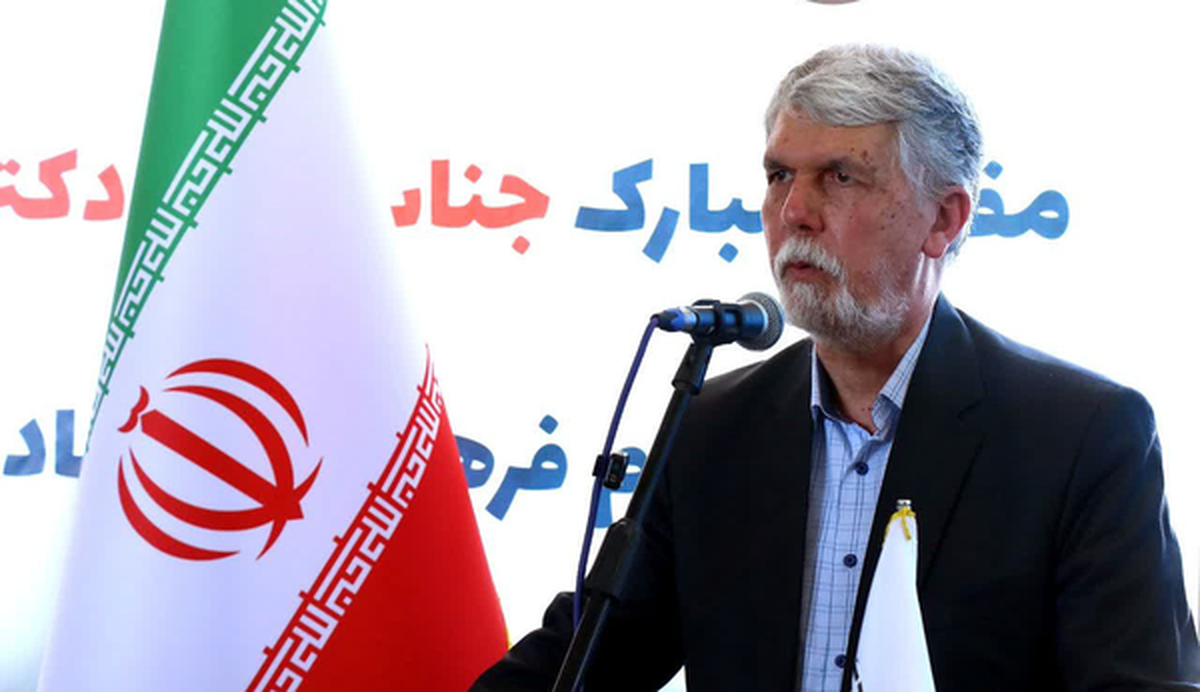 وزیر ارشاد: تولید و بومی‌سازی، راهبرد اصلی توسعه اقتصادی کشور است