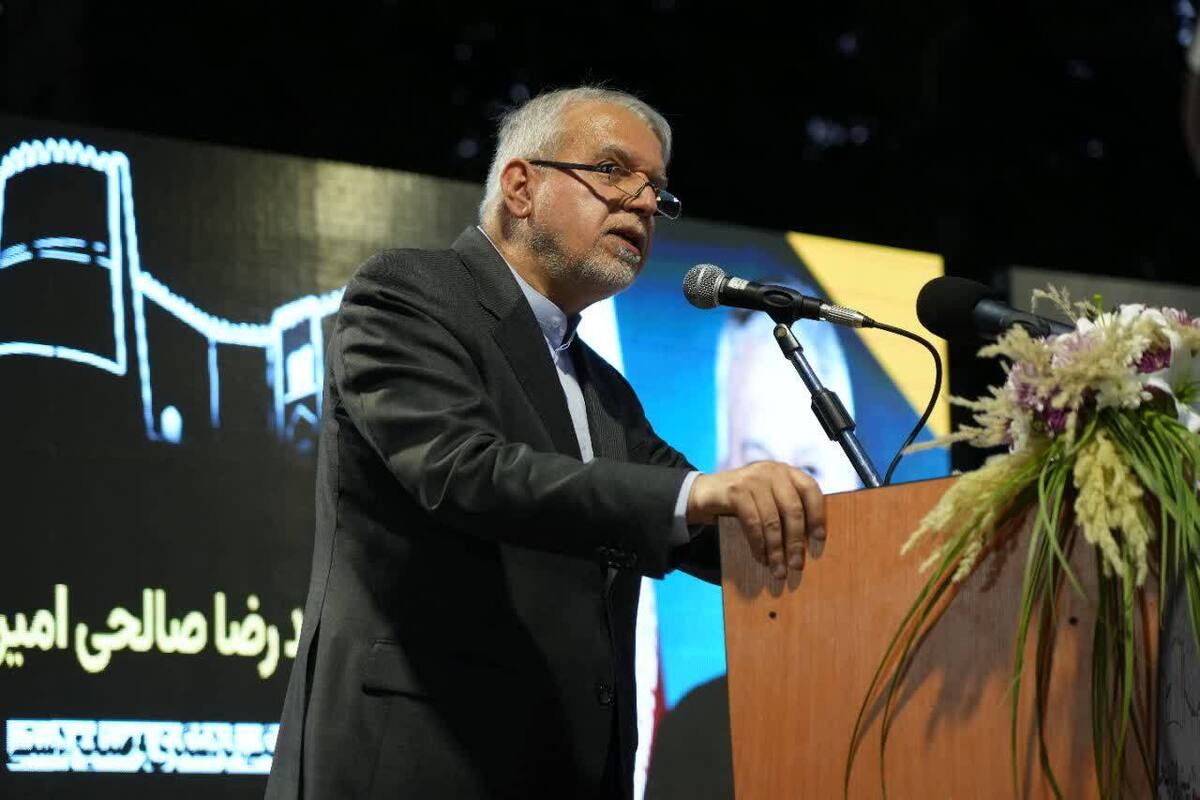 وزیر میراث‌فرهنگی: جغرافیای لرستان جغرافیای تمدنی ملی است / امکان تغییر در قدمت زیست بشری 