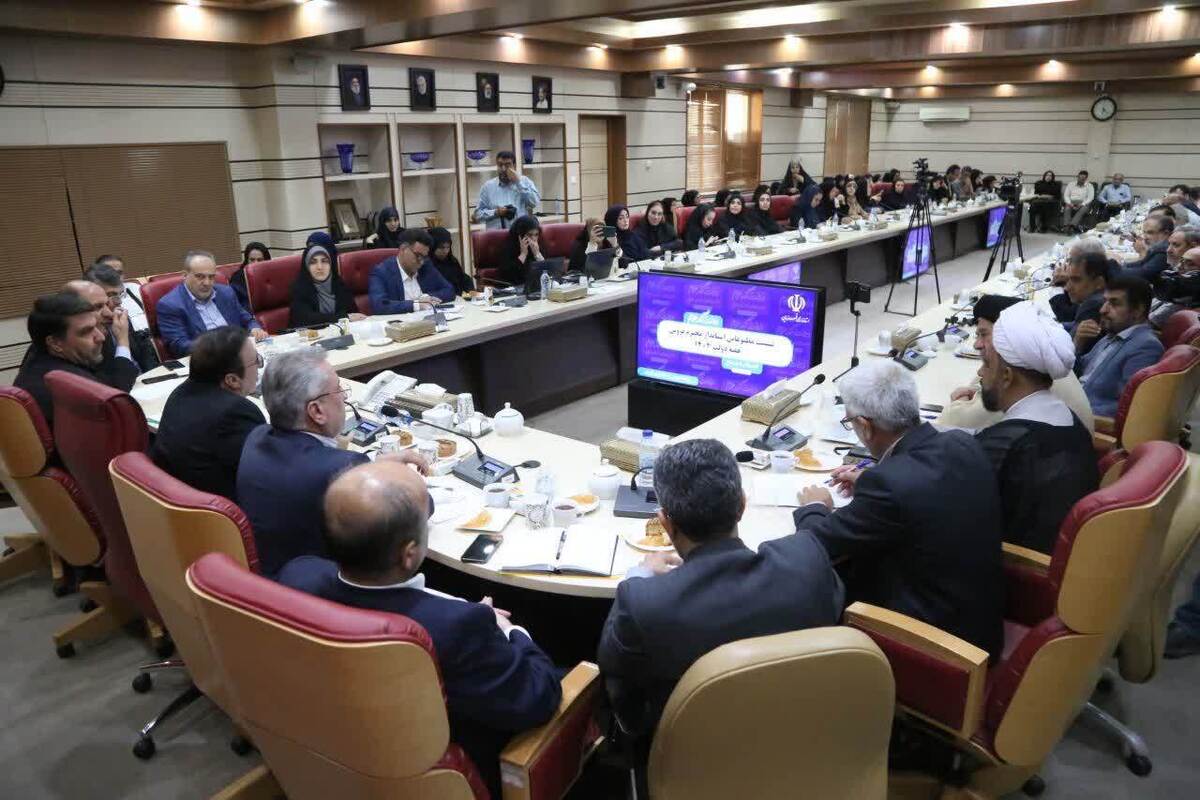 رکورد زنی حضور در یک نشست خبری در قزوین/ آسیب های بی توجهی به ساماندهی فعالان واقعی رسانه 