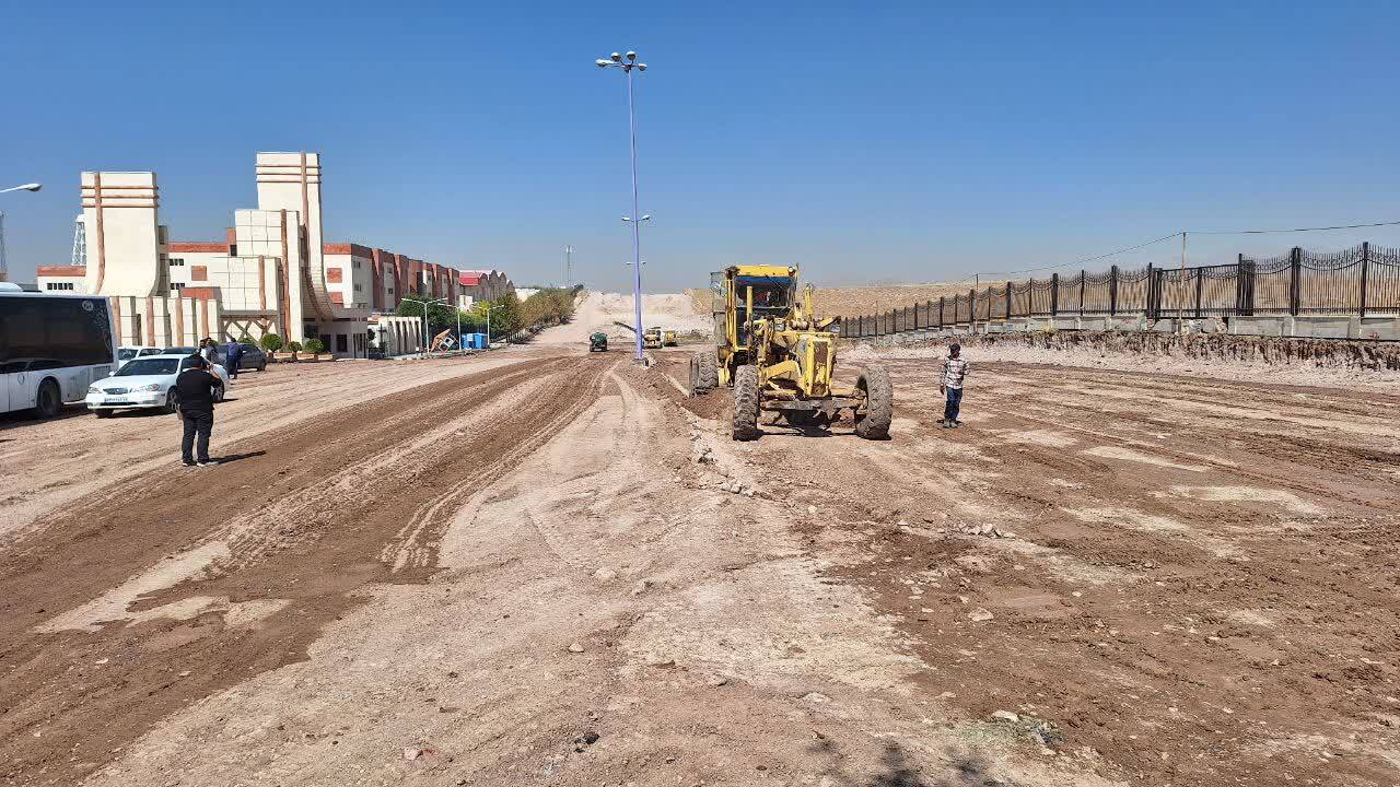 بلوار سردار حاجی زاده گامی در مسیر حل ترافیک محور دانشگاه آزاد 