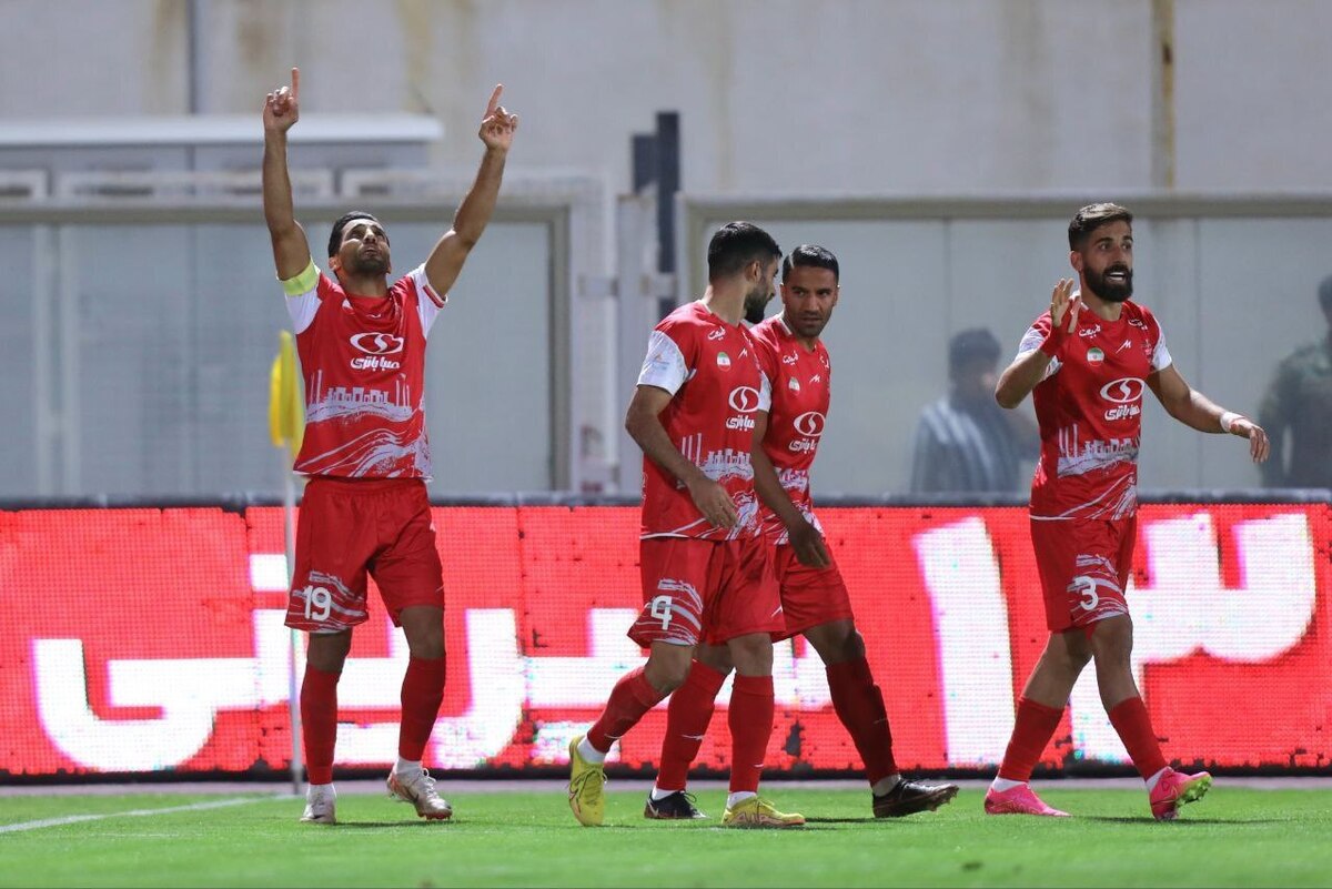 وحید امیری اشک پرسپولیسی ها را در آورد!