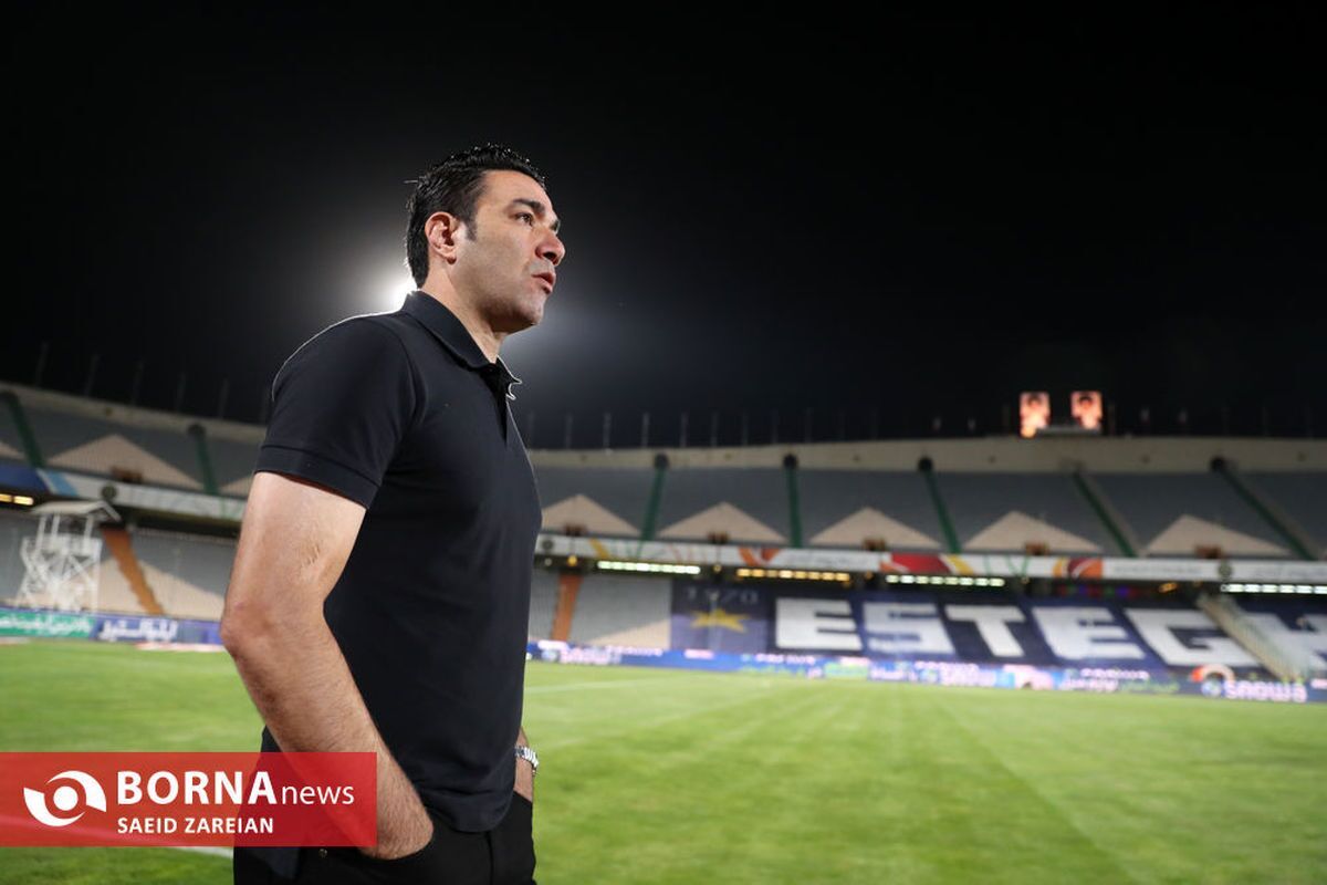 جواد نکونام با پیراهن قرمز خبرساز شد!