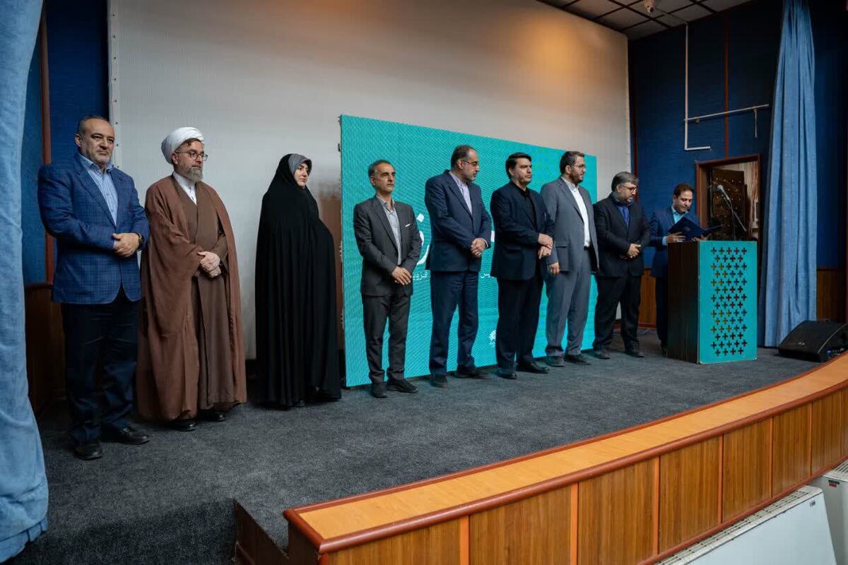 حوزه هنری موتور محرکه روایت وقایع و تولید هنر فاخر است