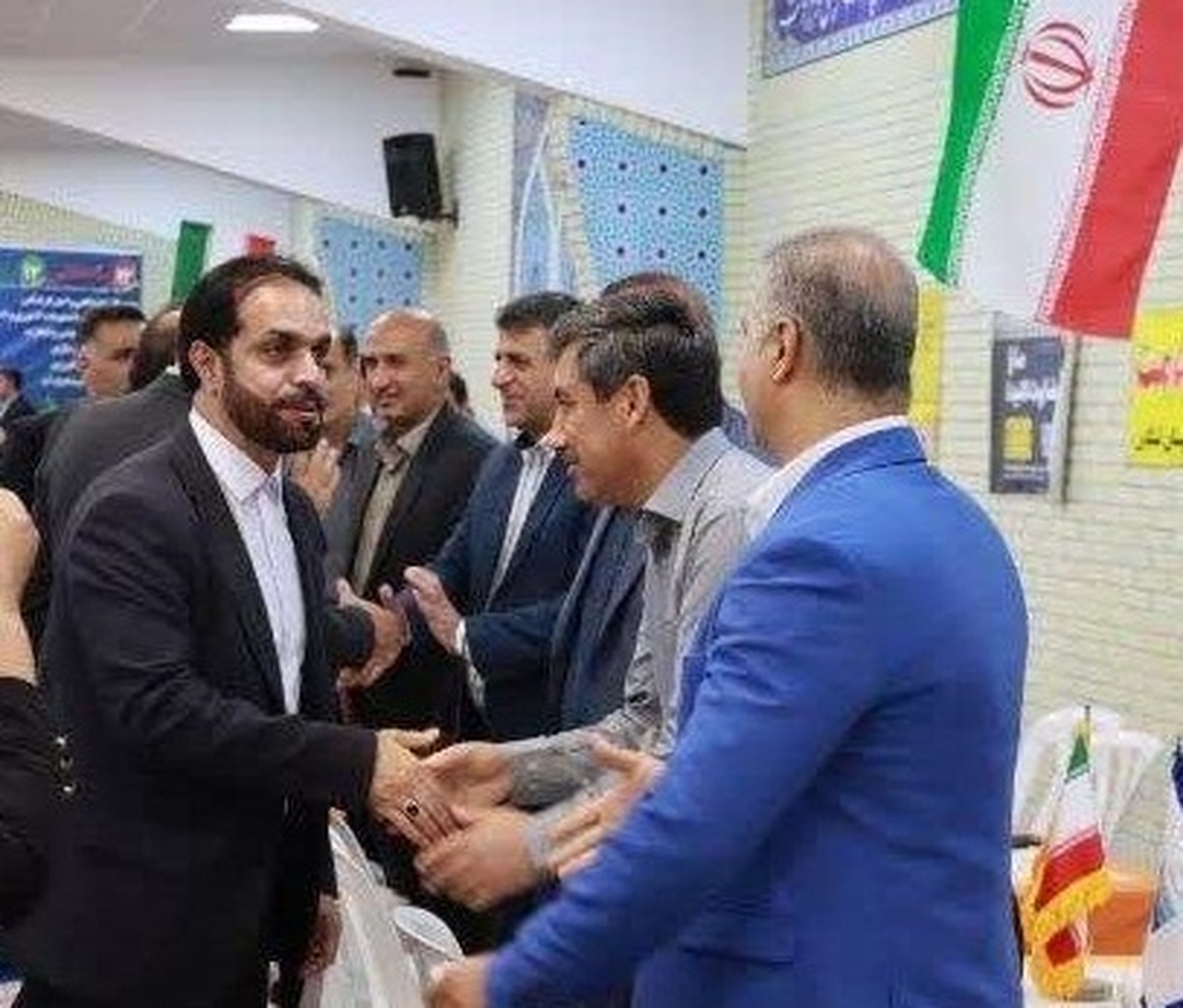 حسینی‌جو : در راستای تحقق رویکرد استاندار، حضور مستقیم مدیران در بین مردم ضروری است