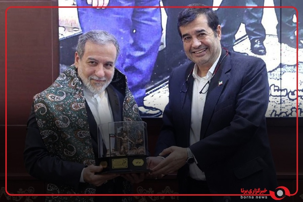 نشست مشترک میان عباس عراقچی وزیر امور خارجه با احمد دنیامالی وزیر ورزش و جوانان در وزارت ورزش و جوانان