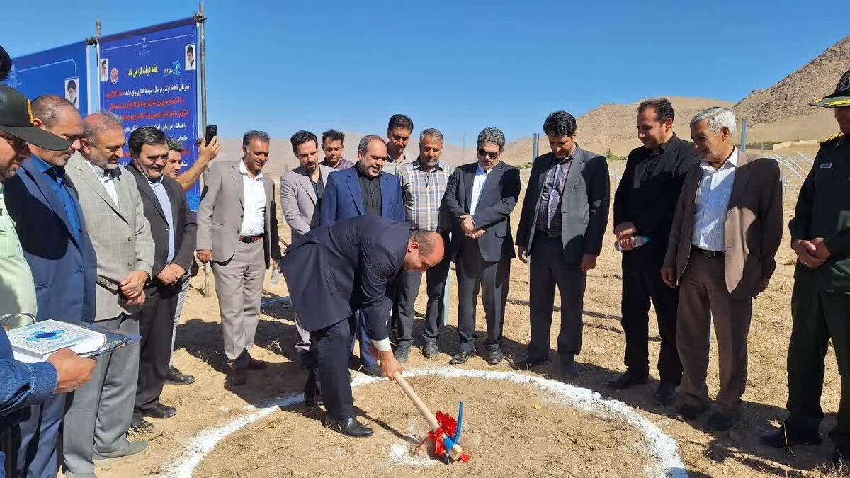 ساخت یک نیروگاه خورشیدی در آوج آغاز شد