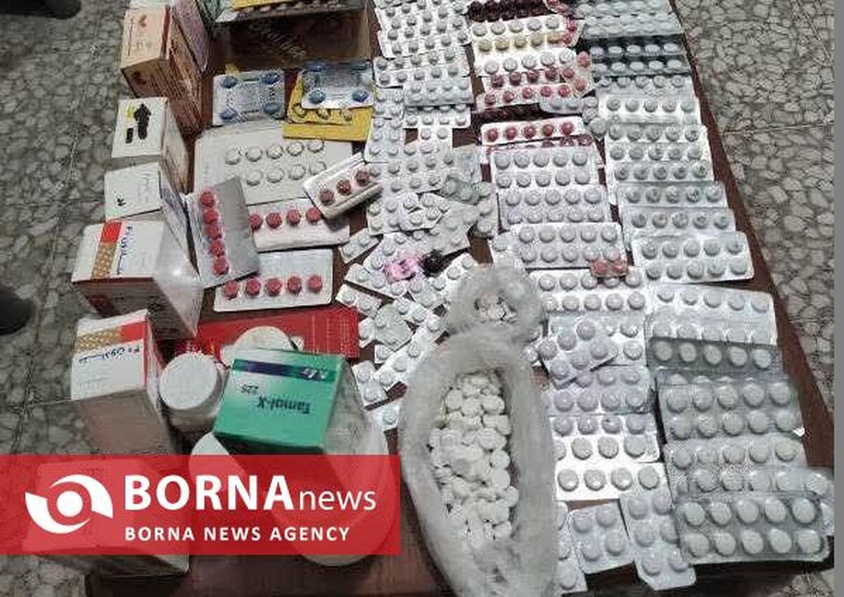 کشف بیش از ۱۲ هزار حبه قرص غیرمجاز در کرمانشاه/ انبار متخلف در ترمینال شهید کاویانی لو رفت