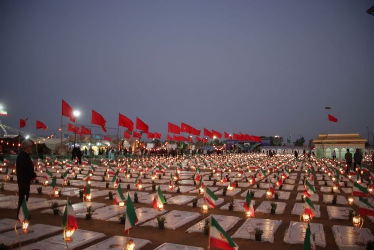 آغاز کنگره ملی ۳۰۰۰ شهید استان سمنان و برگزاری اجلاسیه ۴۵۸ شهید شهرستان سمنان
