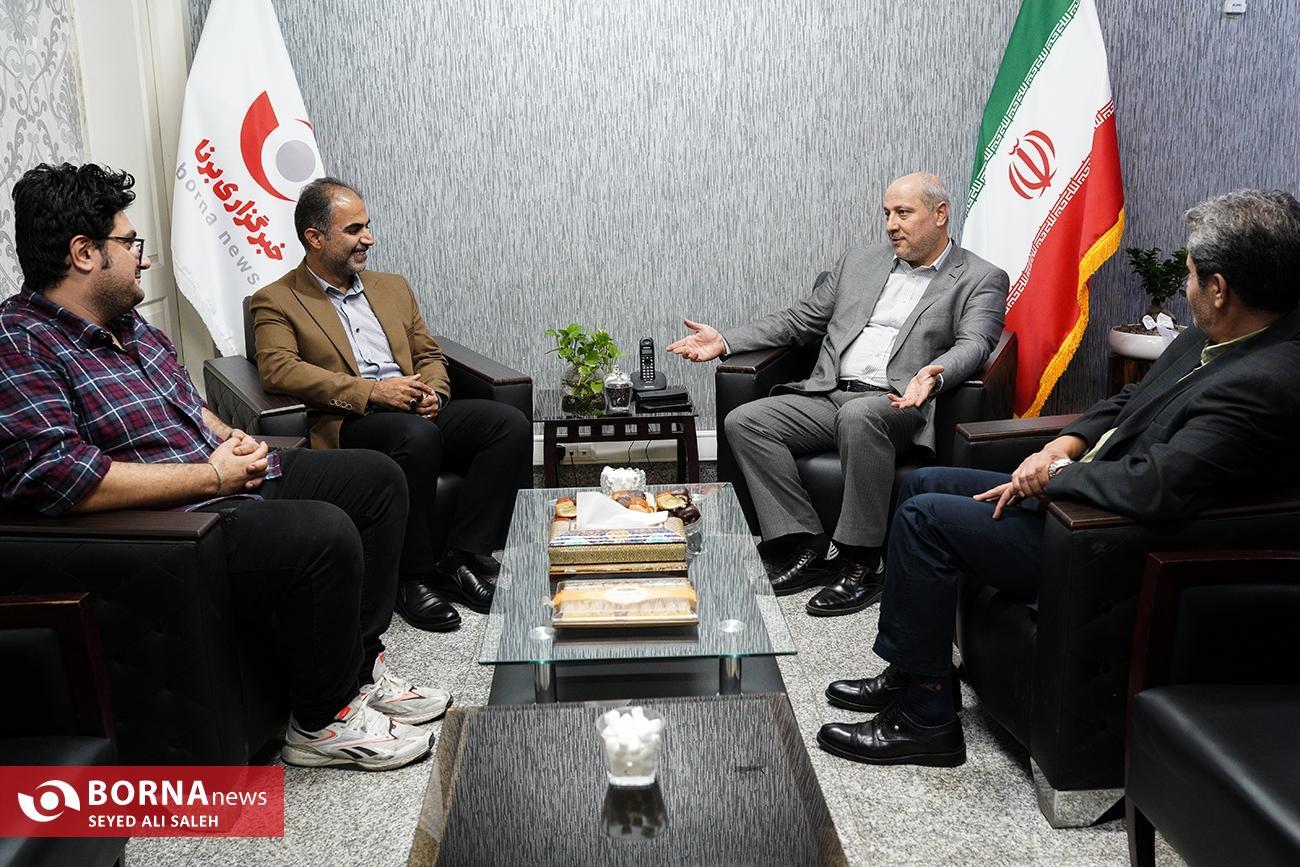 مناف هاشمی: ۳۰۰ پروژه عمرانی در هفته تربیت‌بدنی و دهه فجر افتتاح می‌شود؛ فدراسیون‌ها از مشکلات مالیاتی رها شدند