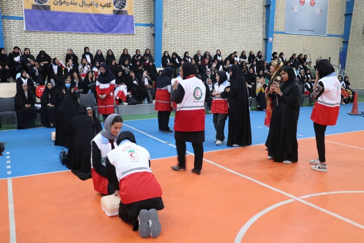 برگزاری همایش بزرگ یاس های خلیج فارس در استان هرمزگان