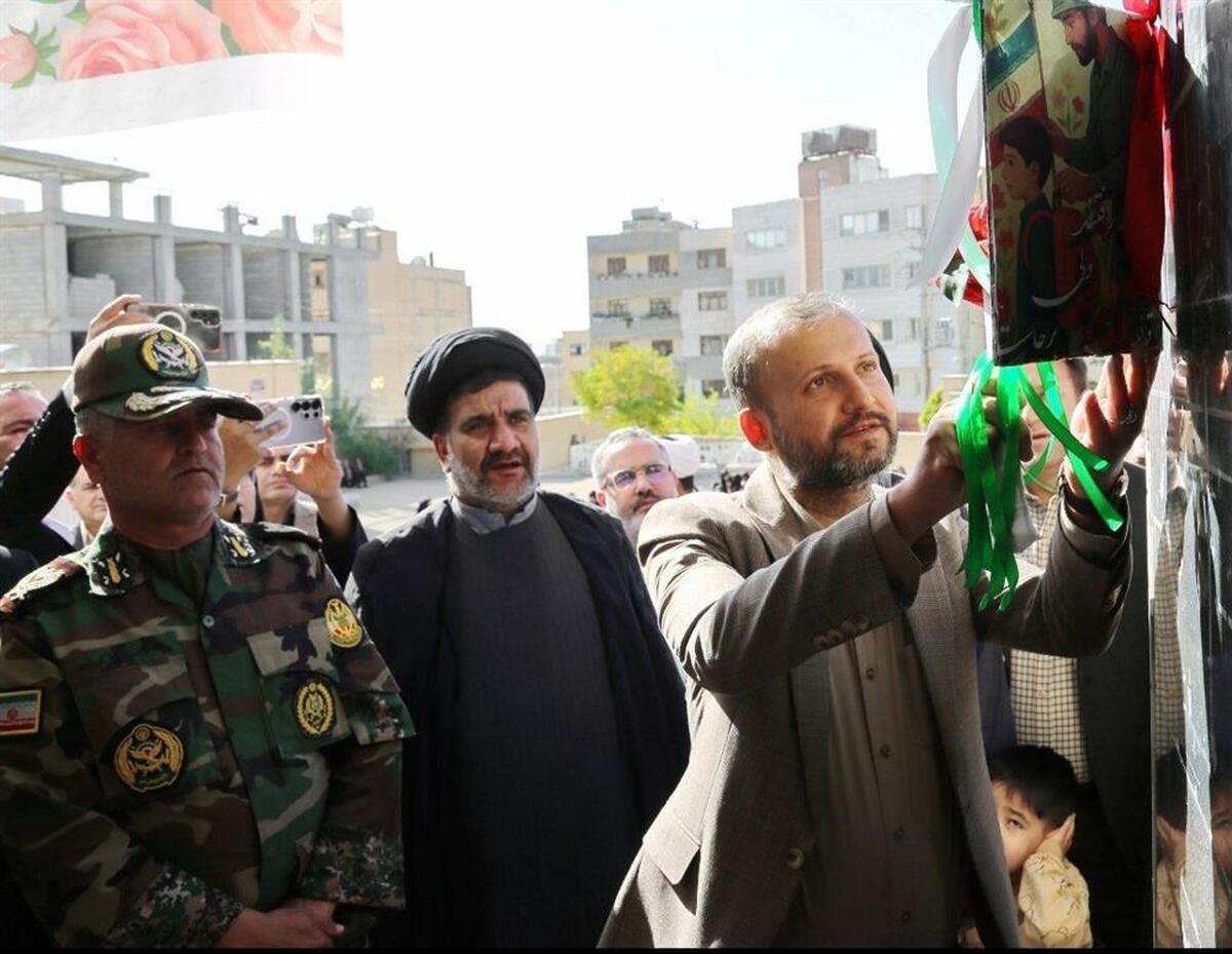 نواخته شدن زنگ مهر در شهر صدرا