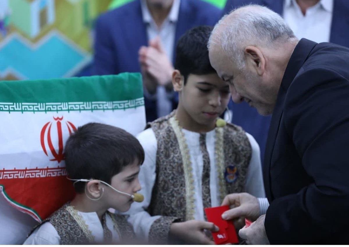 با حضور استاندار مازندران زنگ مهر در بابل با افتتاح دبستان نوشیروانی نواخته شد