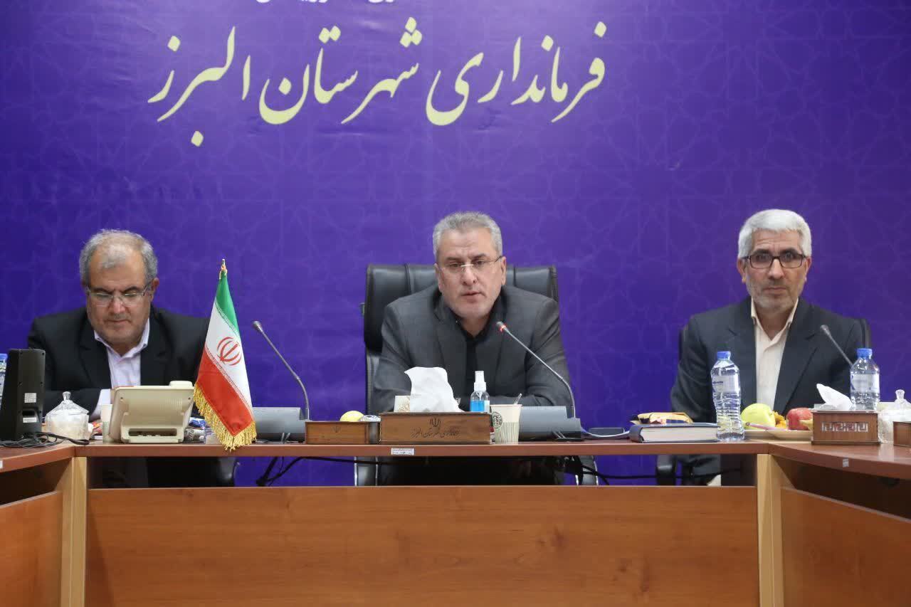 تمام قد و قاطعانه از مواضع ، سیاست ها وبرنامه های دولت حمایت میکنیم تمام قد و قاطعانه از مواضع ، سیاست ها وبرنامه های دولت حمایت میکنیم