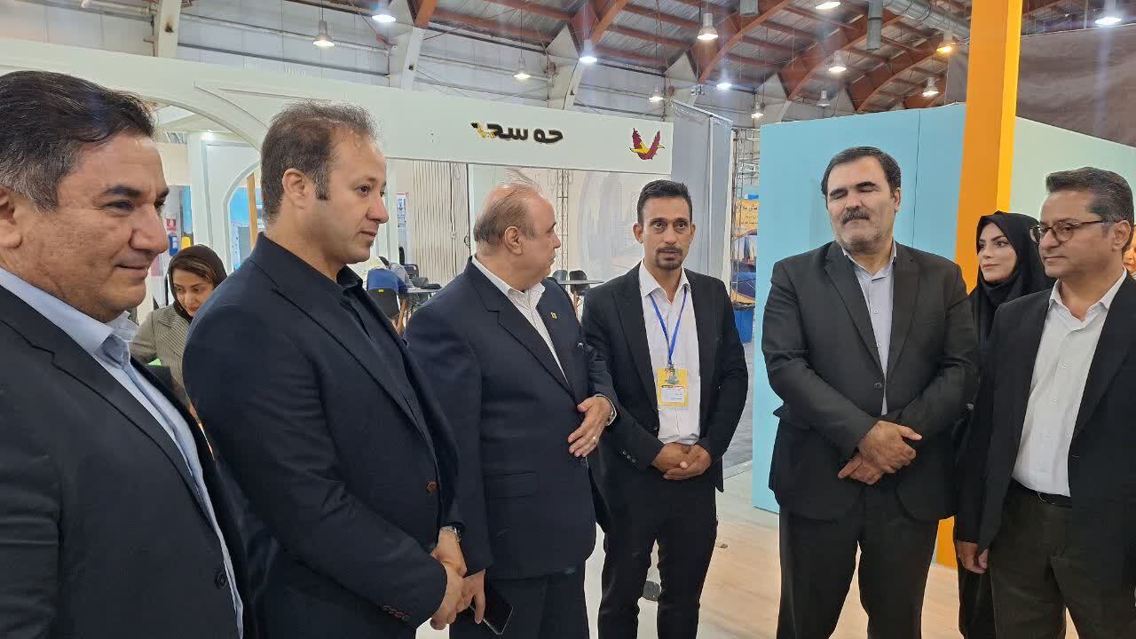 نخستین نمایشگاه تخصصی برق، انرژی های پاک و الکترونیک در قزوین گشایش یافت