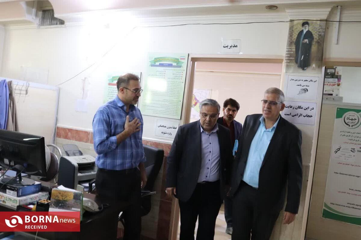 بازدید سرزده سرپرست معاونت توسعه فرمانداری قدس از ادارات