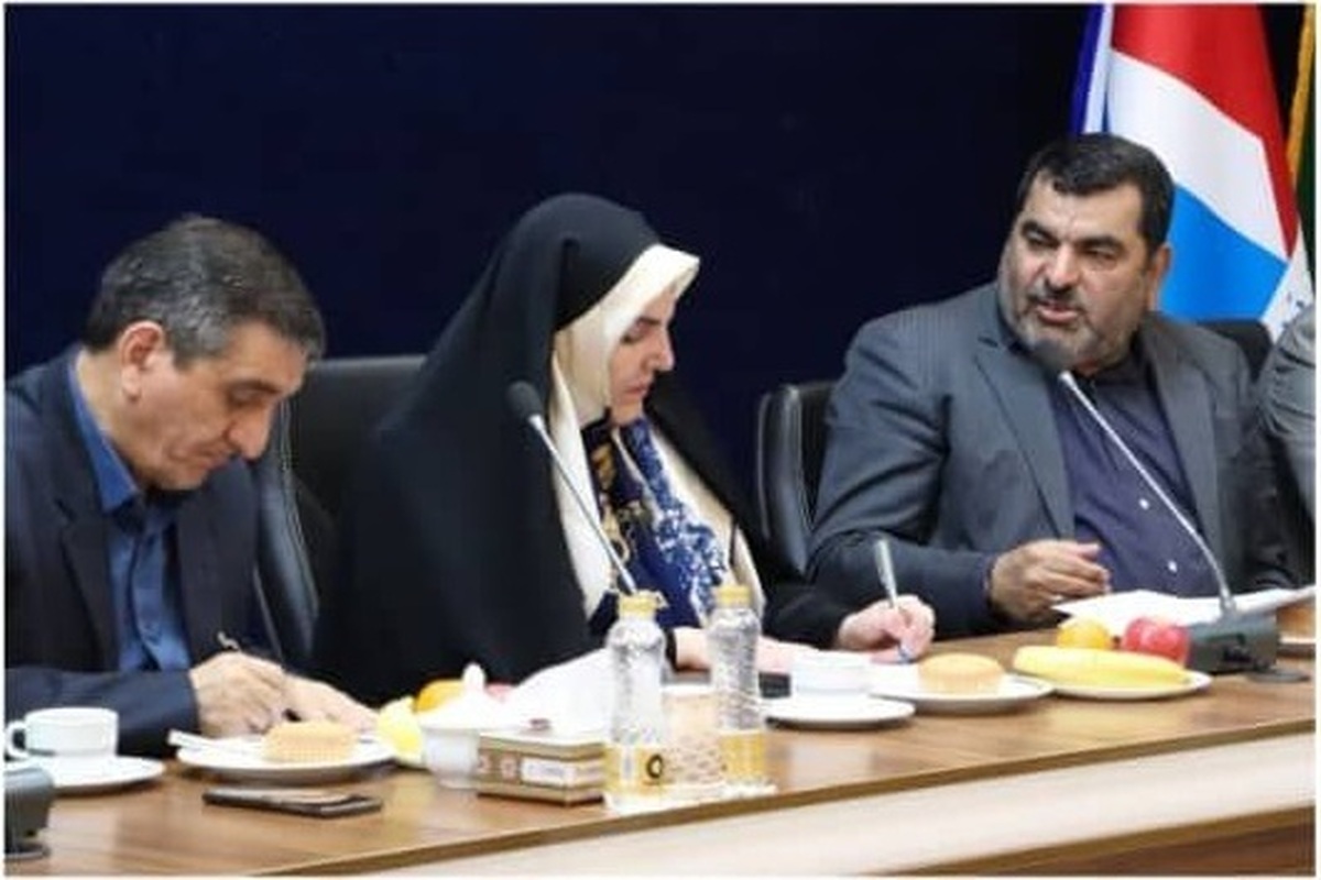 هشدار رییس اتاق بازرگانی آبادان: تجارت دریایی ایران در منطقه آزاد اروند نفس‌های آخر را می‌کشد / سیاست‌های غلط و حذف مشوق ها تجارت و اقتصاد دریایی را فلج و به بن‌بست کشانده است 