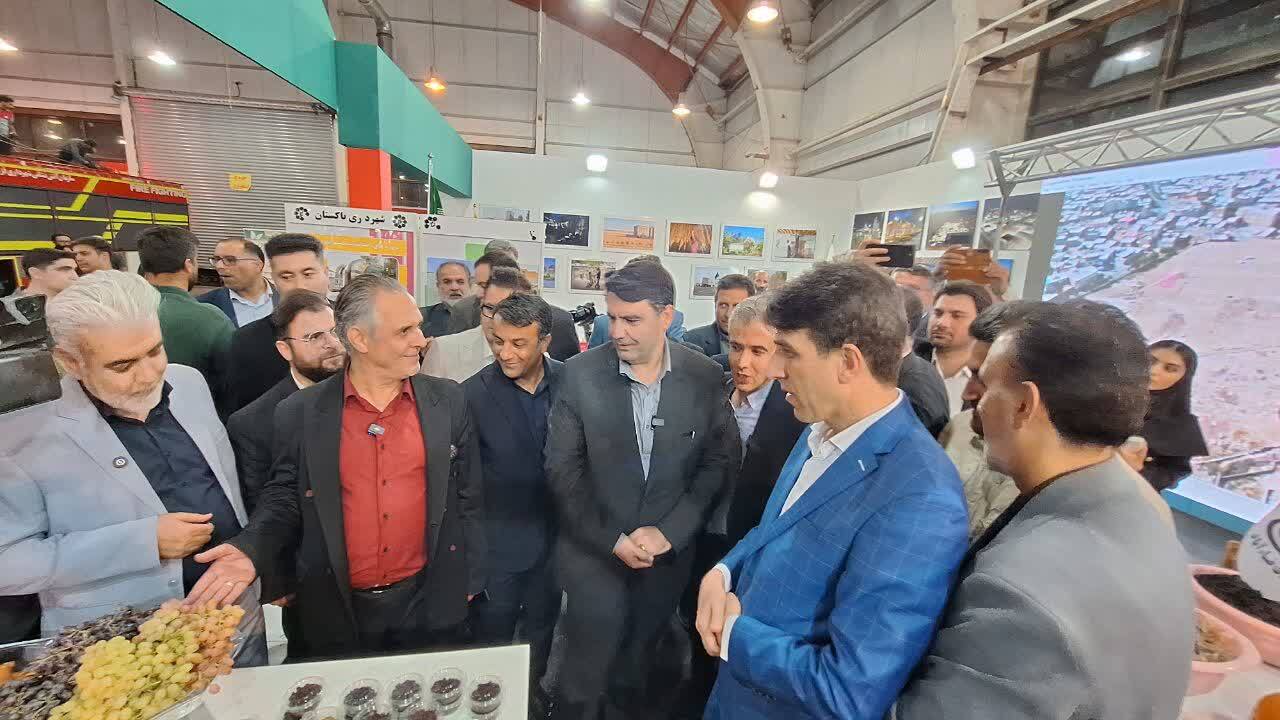 با تکمیل طرح های نیمه تمام در خرمدشت مسیر تحول در این شهر مهیا شده است