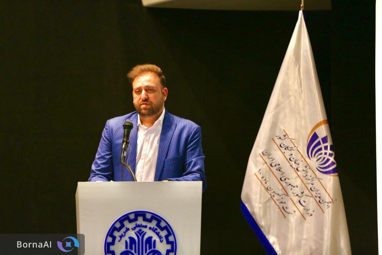 نسل Z موتور محرکه پیشرفت ایران نسل Z موتور محرکه پیشرفت ایران