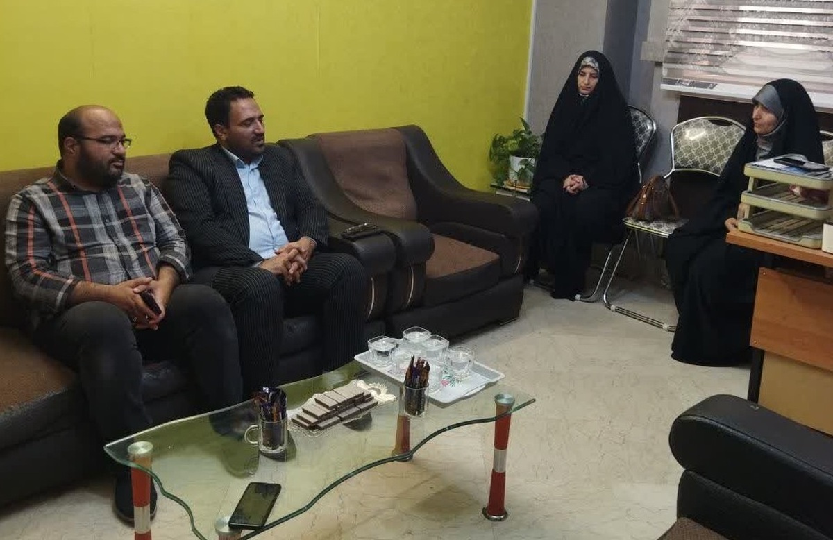 راه اندازی مرکز مشاوره همراهان با حضور معاون جوانان قم