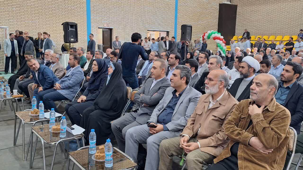 سوله ورزشی ناصرآباد در ناحیه منفصل شهری دانش افتتاح شد سوله ورزشی ناصرآباد در ناحیه منفصل شهری دانش افتتاح شد