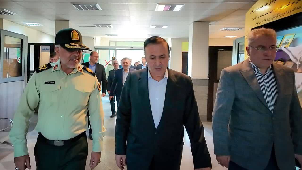 حضور استاندار قزوین در ستاد فرماندهی انتظامی استان به مناسبت هفته نیروی انتظامی