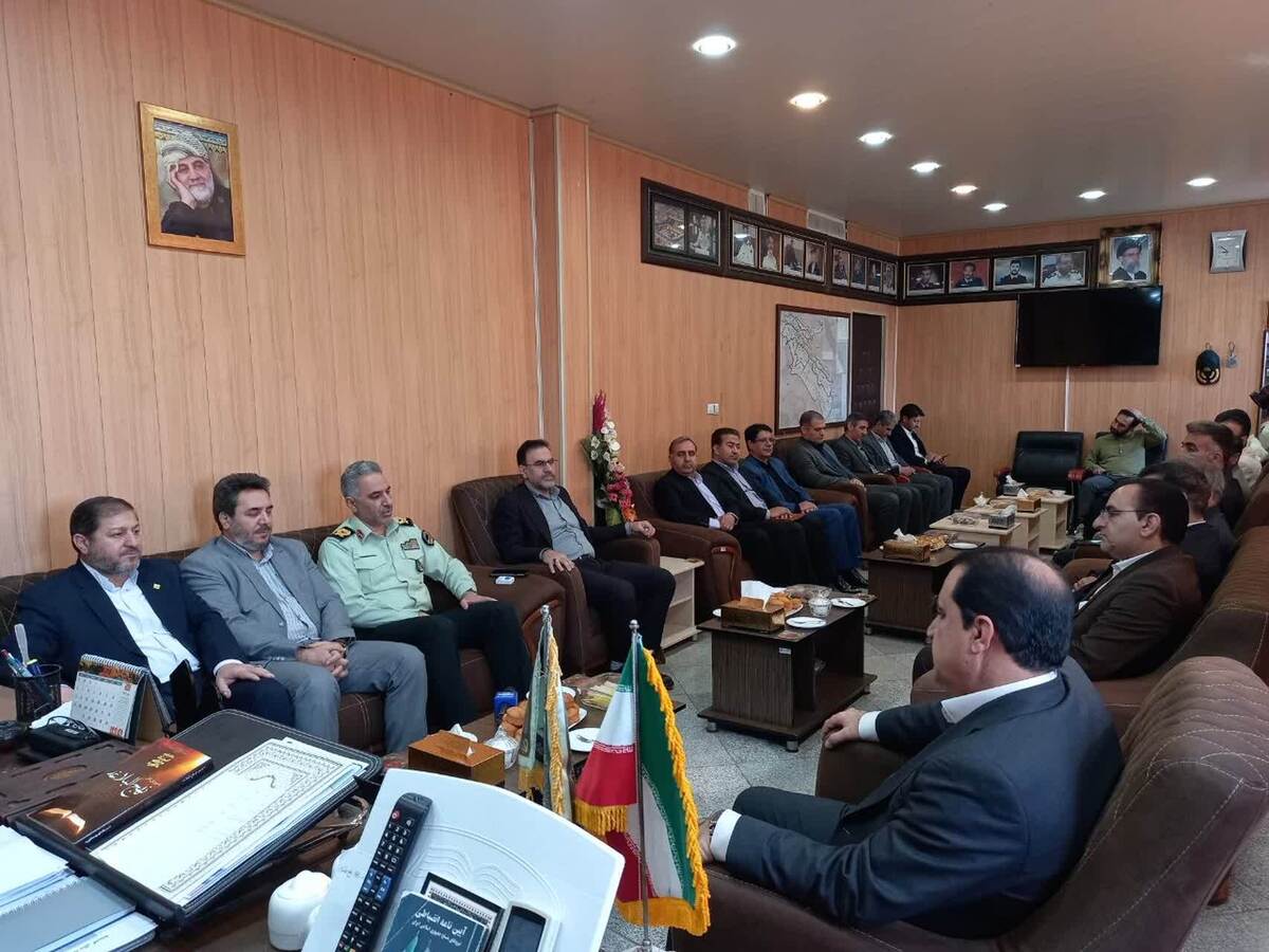 دیدار مقامات ارشد استان ایلام با فرمانده نیروی انتظامی به مناسبت هفته فراجا