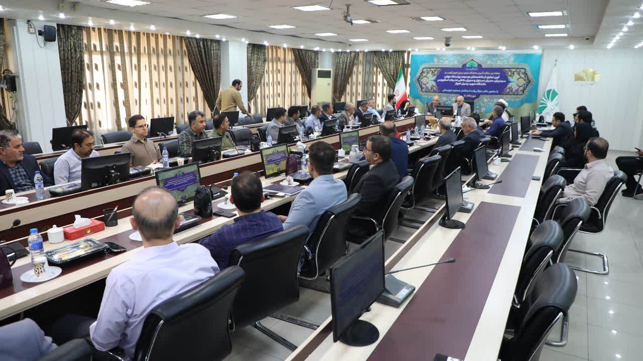 مراسم تجلیل از ۱۴ استاد پُراستناد خوزستانی در جمع برترین دانشمندان جهان برگزار شد