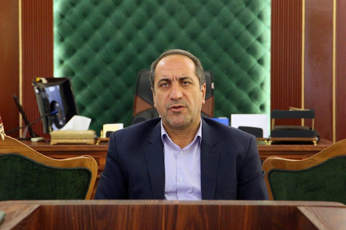 همسان‌سازی حقوق بازنشستگان با نظر کانون‌های رسمی انجام می‌شود