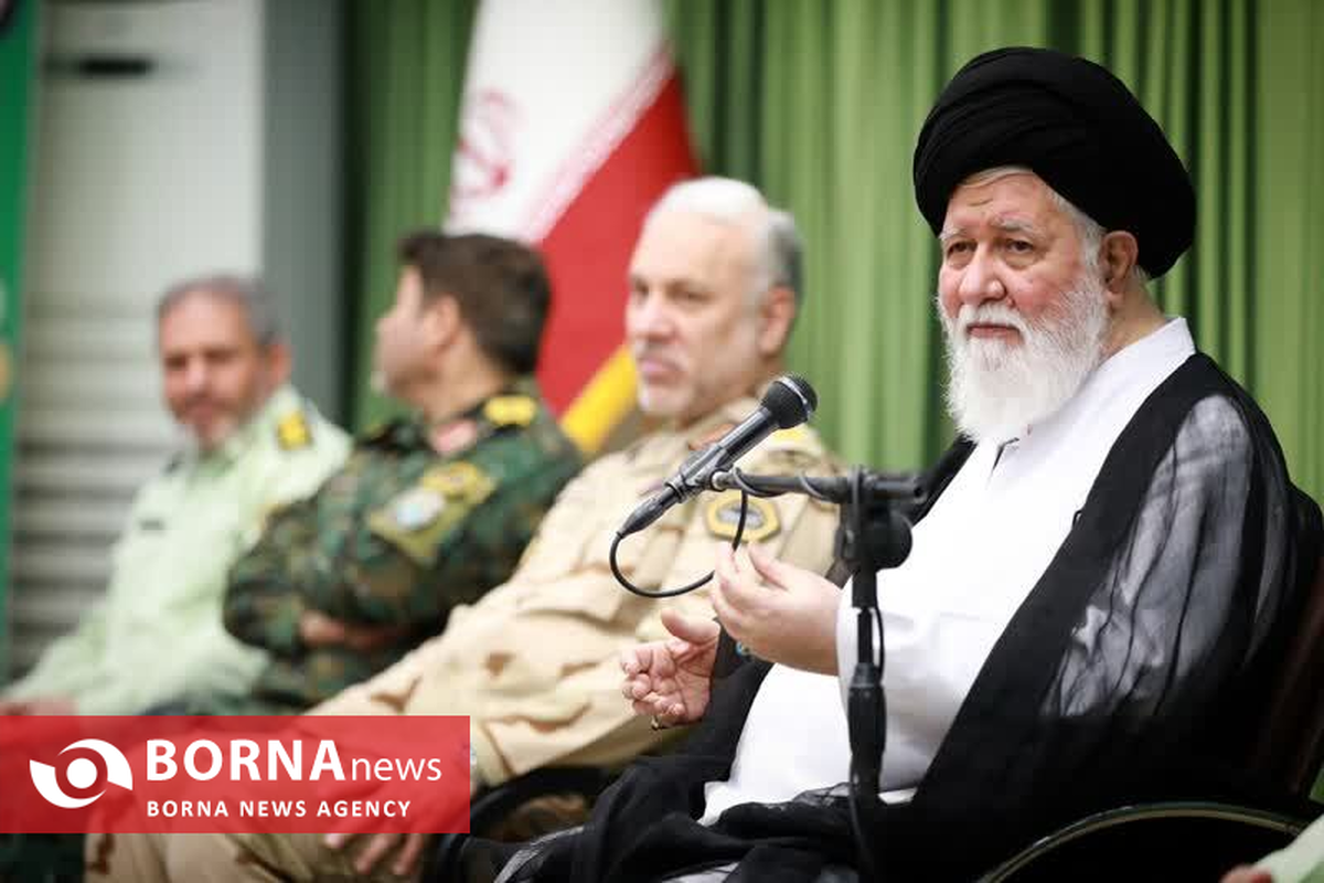 آیت ا...علم الهدی: فراجا، پشتوانهٔ نظام در برابر تهدیدات داخلی و خارجی است/ ضرورت ایجاد واحد‌های تخصصی و سازماندهی سامانه دیجیتال