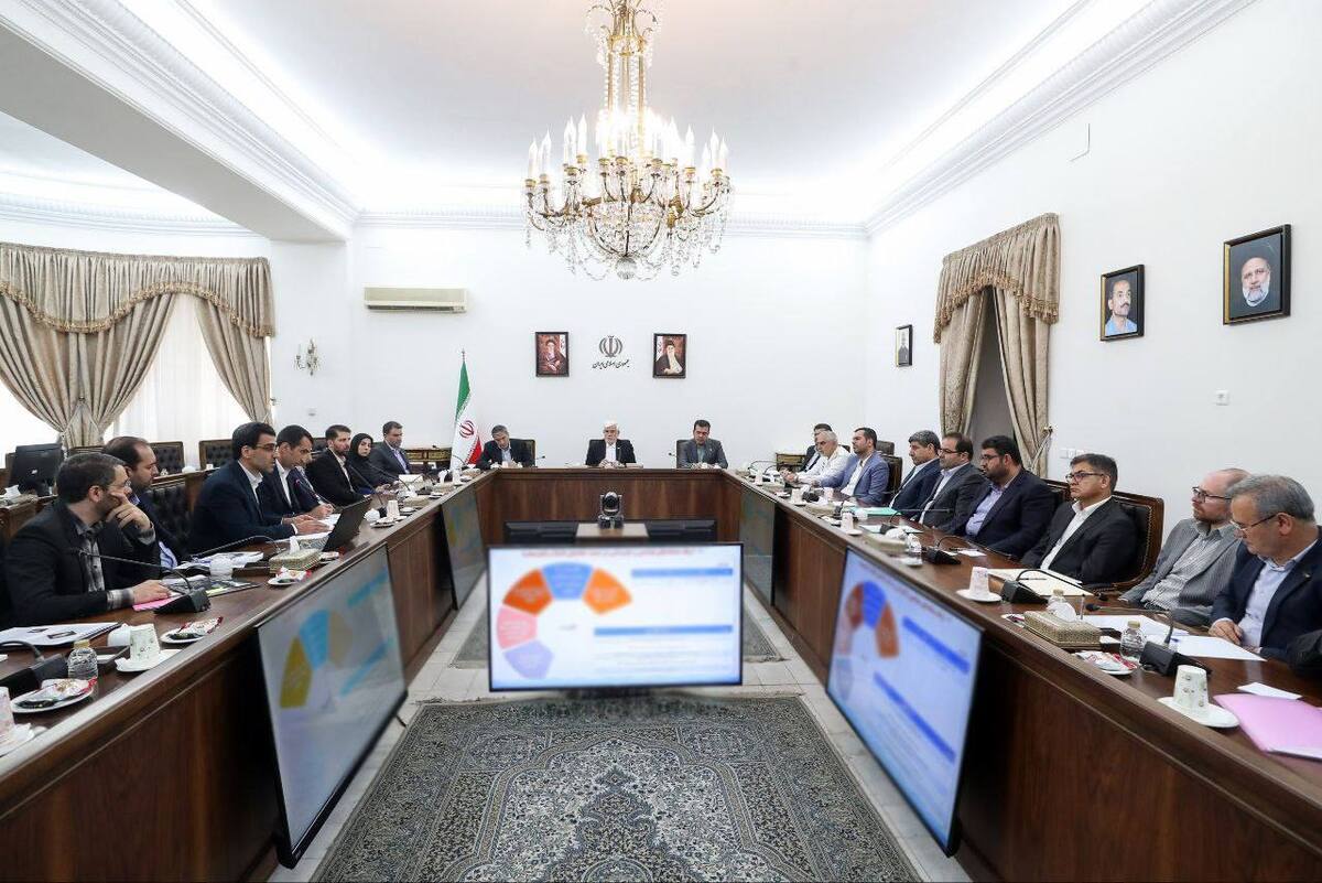 معاون اول رئیس‌جمهور: استفاده از فناوری‌های نوین و بومی برای حل ناترازی‌ها ضرورت دارد/ فناوری‌های نوین، مصرف انرژی را کاهش می‌دهد