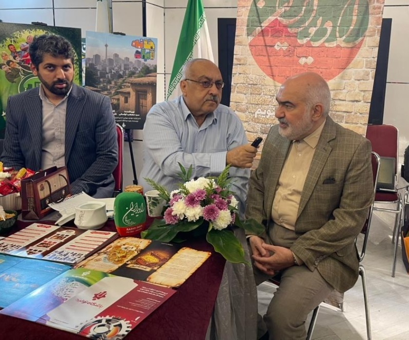 استاندار: ۱۰۰۰ پروژه عمرانی در روستاهای خوزستان با اعتبار ۸ هزار میلیارد تومان افتتاح و کلنگ‌زنی شد / توزیع ۵۸ تراکتور در سطح دهیاری‌های استان تا ماه آینده